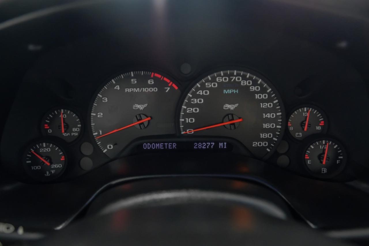 2003 Chevrolet Corvette HEADUP DISPLAY TARGA TOP LEATHER SEATS BOSE SOUND DUAL POWER SEA Carrollton TX