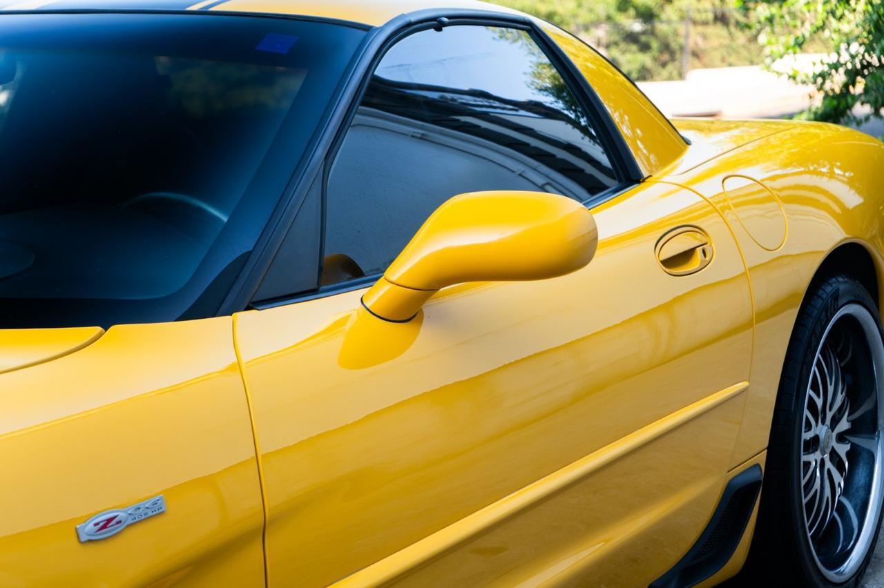 2003 Chevrolet Corvette Z06 photo 14