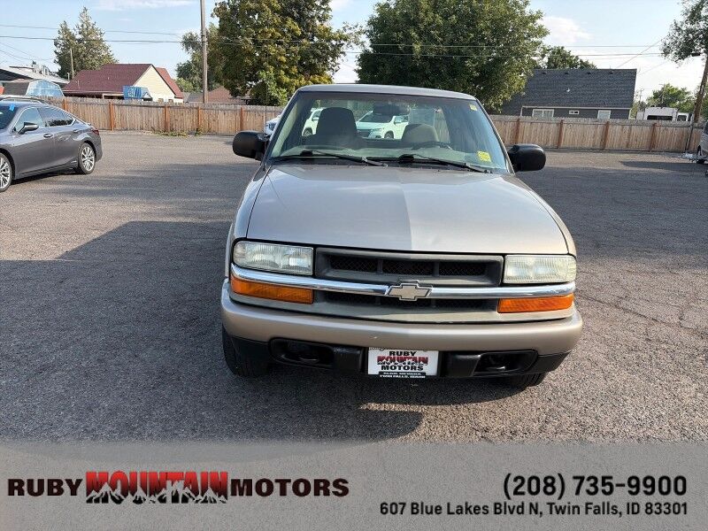 2003 Chevrolet S-10 LS