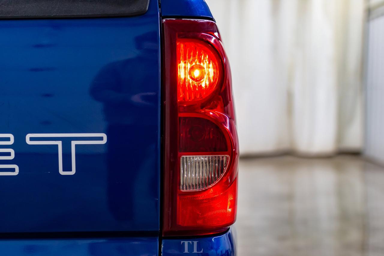 2003 Chevrolet Silverado 1500 4x2 Ext Cab LT Red Deer AB