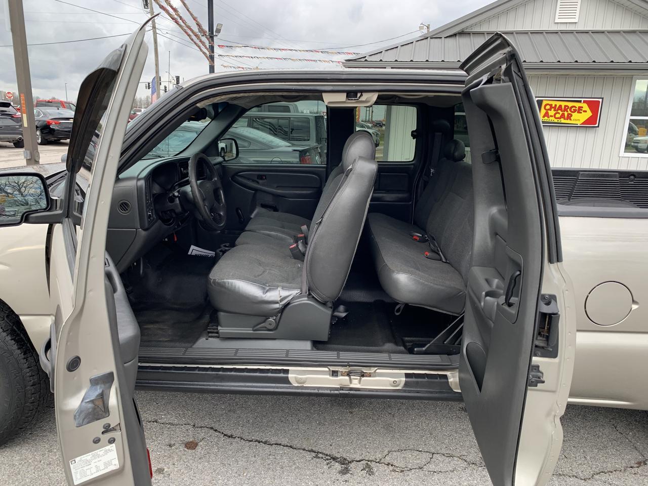 2003 Chevrolet Silverado 1500 Extended Cab Pickup 4D 6 1/2 ft Aurora MO