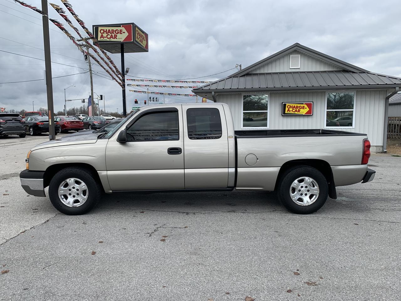 2003 Chevrolet Silverado 1500 Extended Cab Pickup 4D 6 1/2 ft Aurora MO