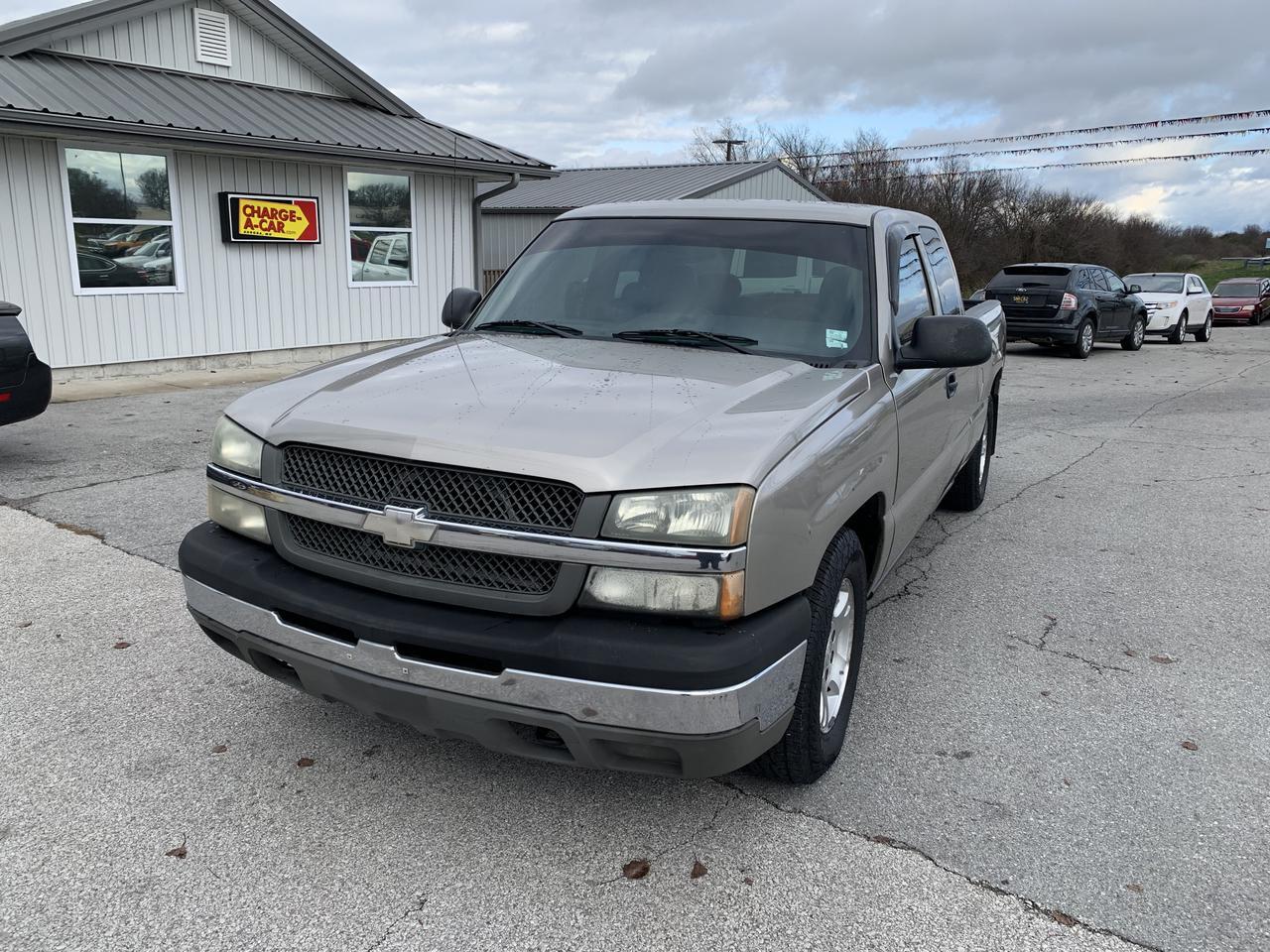 2003 Chevrolet Silverado 1500 Extended Cab Pickup 4D 6 1/2 ft