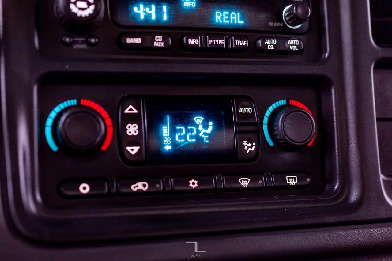 2003 Chevrolet Silverado 2500 4x4 Ext Cab LT Z71 Leather Bose Red Deer AB