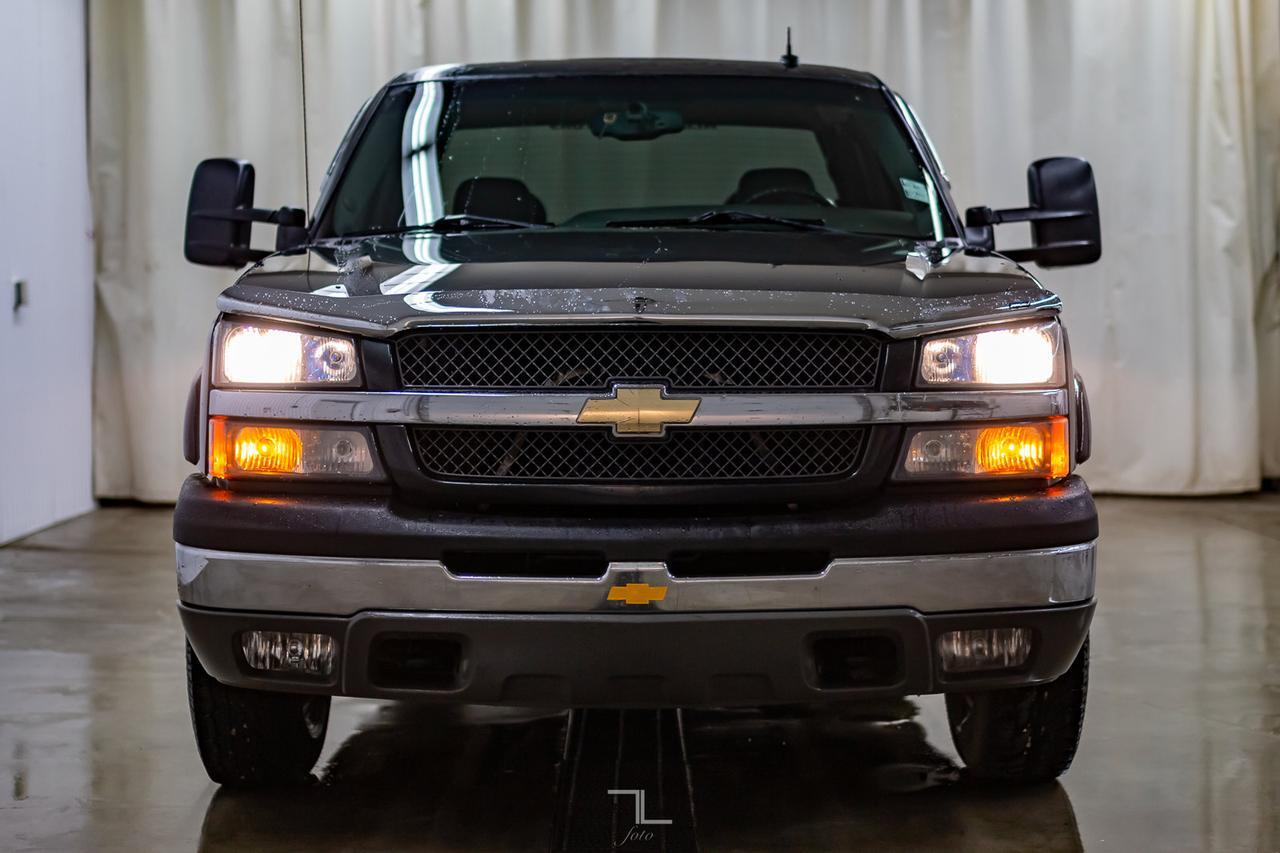 2003 Chevrolet Silverado 2500 4x4 Ext Cab LT Z71 Leather Bose Red Deer AB