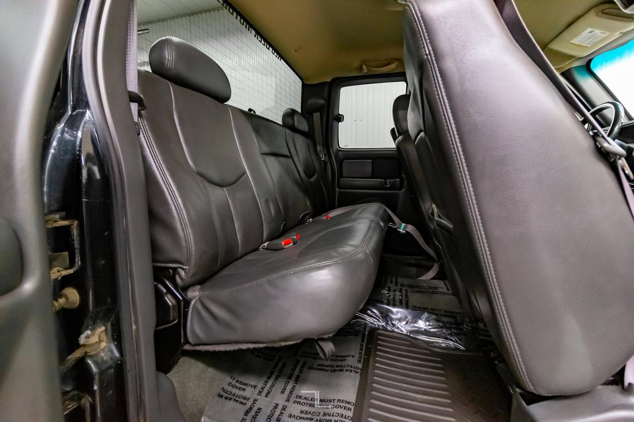 2003 Chevrolet Silverado 2500 4x4 Ext Cab LT Z71 Leather Bose Red Deer AB