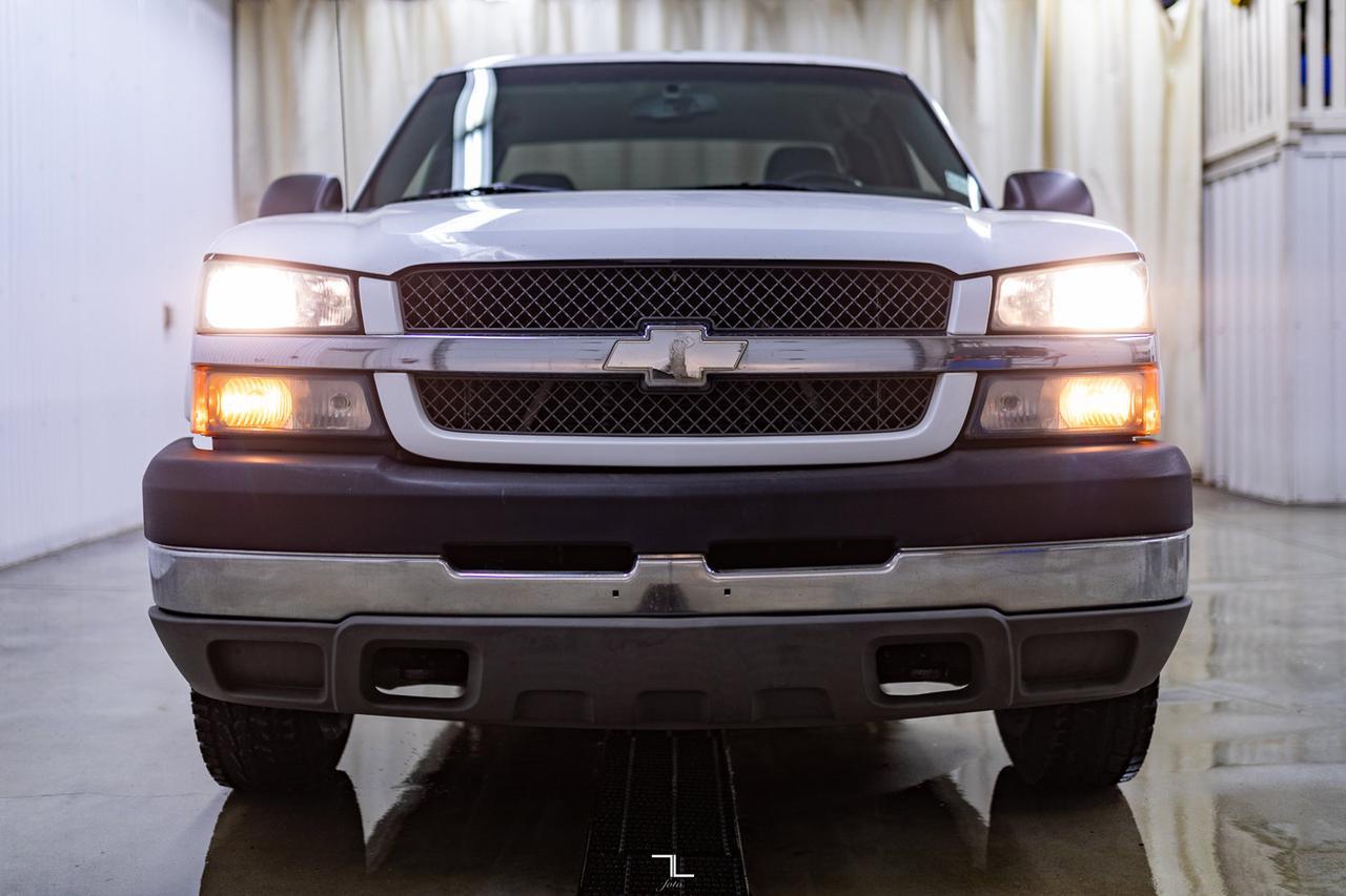 2003 Chevrolet Silverado 2500HD 4x4 Ext Cab LS Red Deer AB