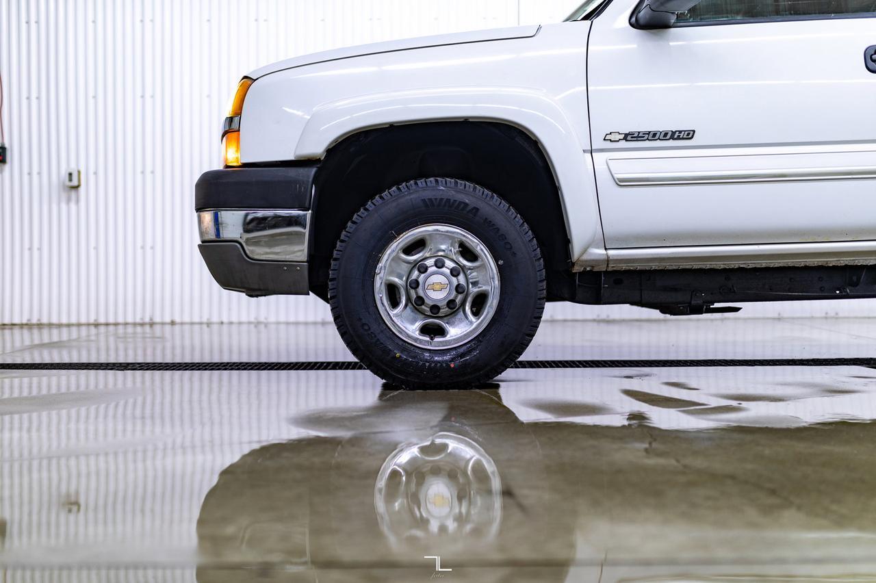 2003 Chevrolet Silverado 2500HD 4x4 Ext Cab LS Red Deer AB