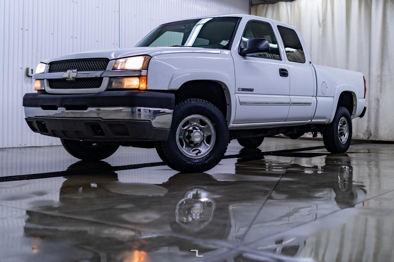 2003 Chevrolet Silverado 2500HD 4x4 Ext Cab LS Red Deer AB