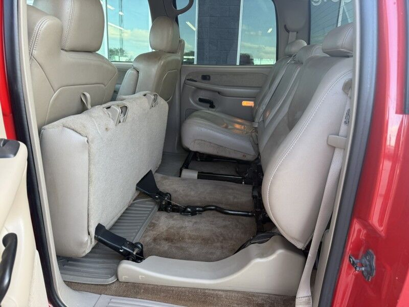 2003 Chevrolet Silverado 3500HD LT photo 22