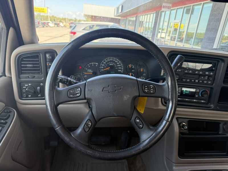 2003 Chevrolet Silverado 3500HD LT photo 38