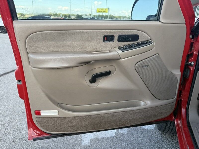 2003 Chevrolet Silverado 3500HD LT photo 24