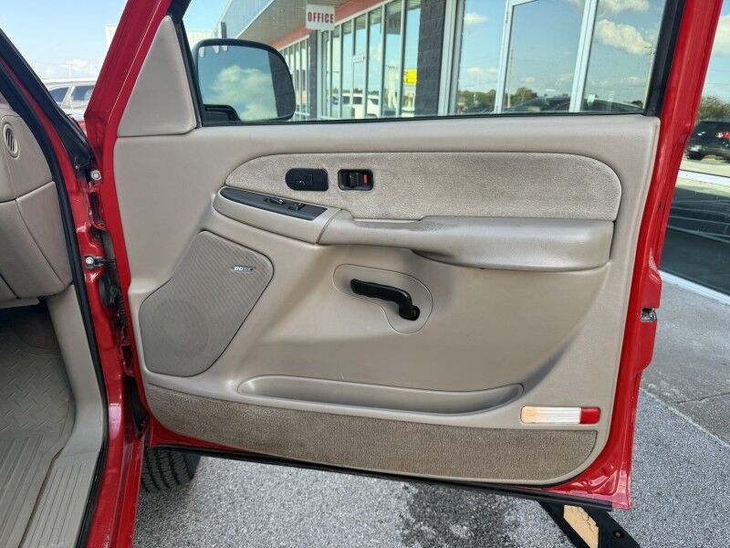 2003 Chevrolet Silverado 3500HD LT photo 18