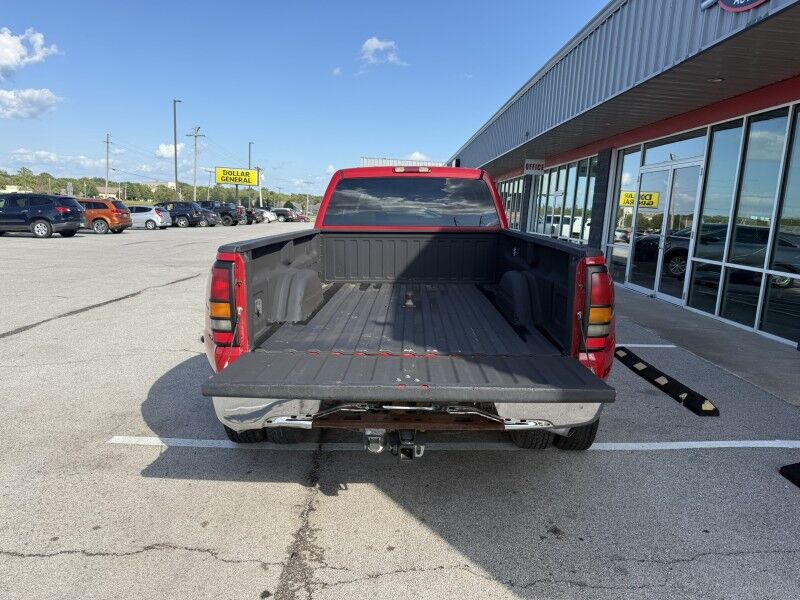 2003 Chevrolet Silverado 3500HD LT photo 4