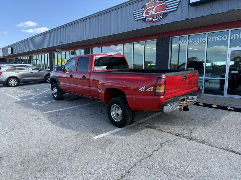 2003 Chevrolet Silverado 3500HD LT photo 3