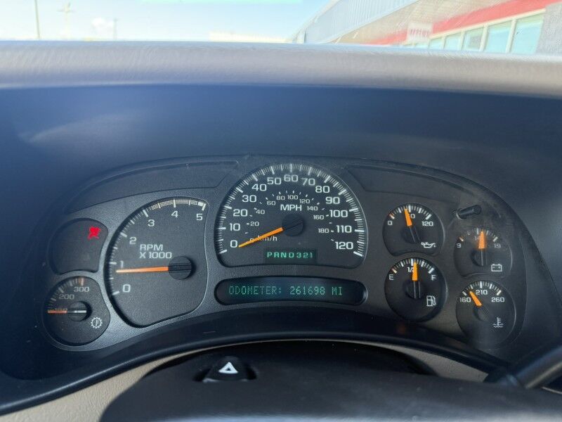 2003 Chevrolet Silverado 3500HD LT photo 39