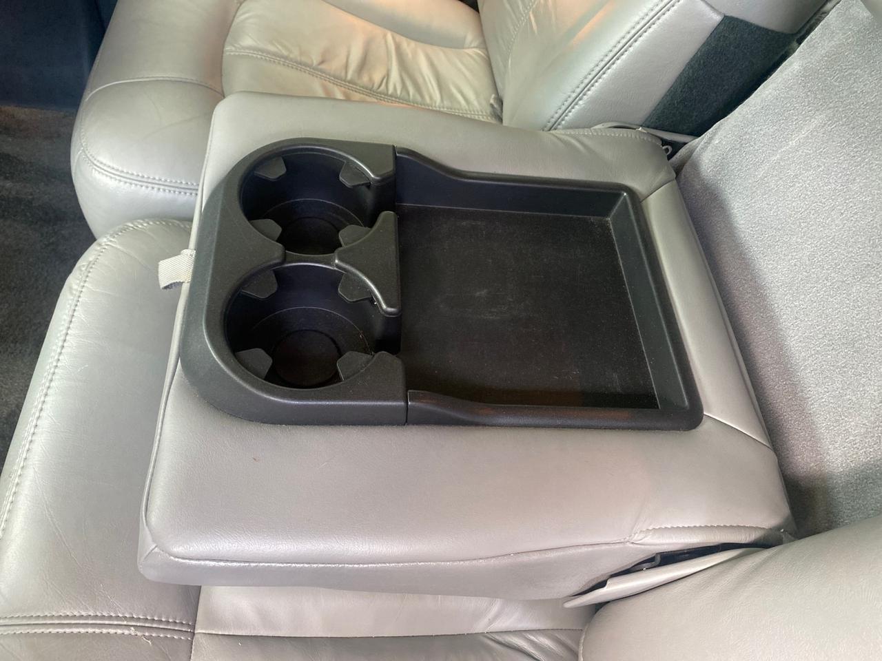 2003 Chevrolet Suburban LS 1 OWNER 4 WHEEL DRIVE Pompano Beach FL