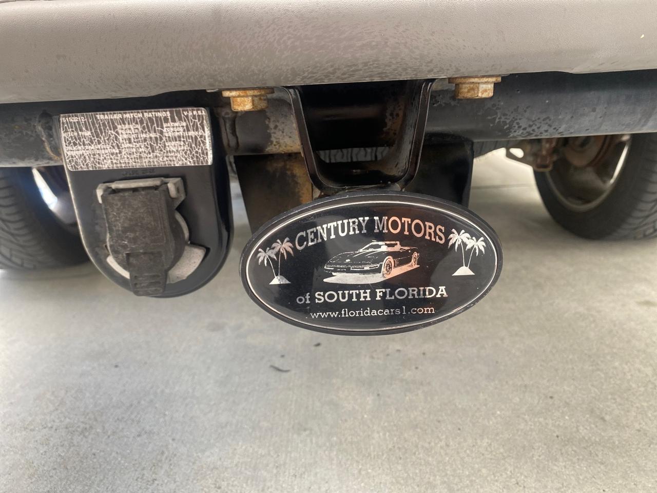 2003 Chevrolet Suburban LS 1 OWNER 4 WHEEL DRIVE Pompano Beach FL