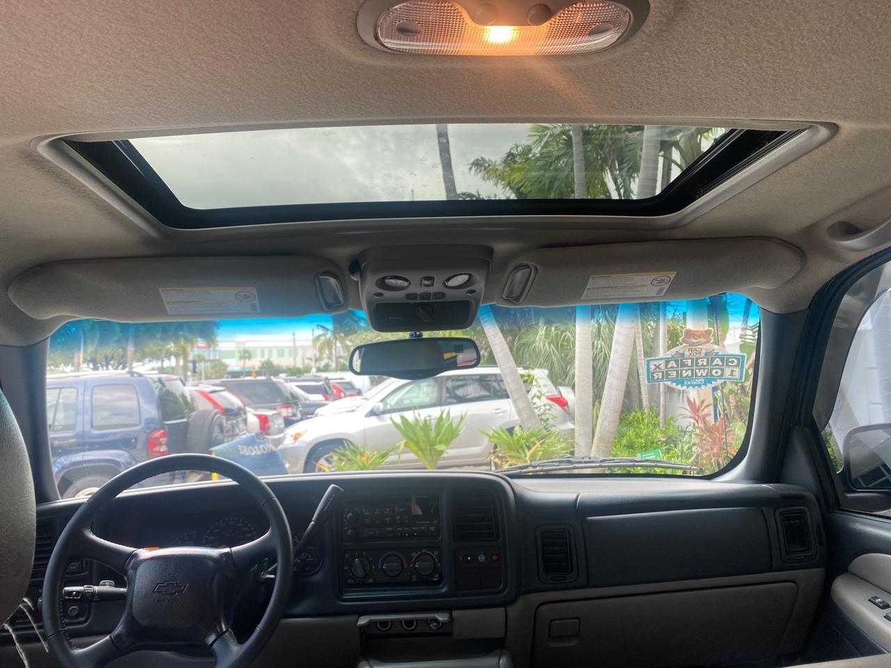 2003 Chevrolet Suburban LS 1 OWNER 4 WHEEL DRIVE Pompano Beach FL