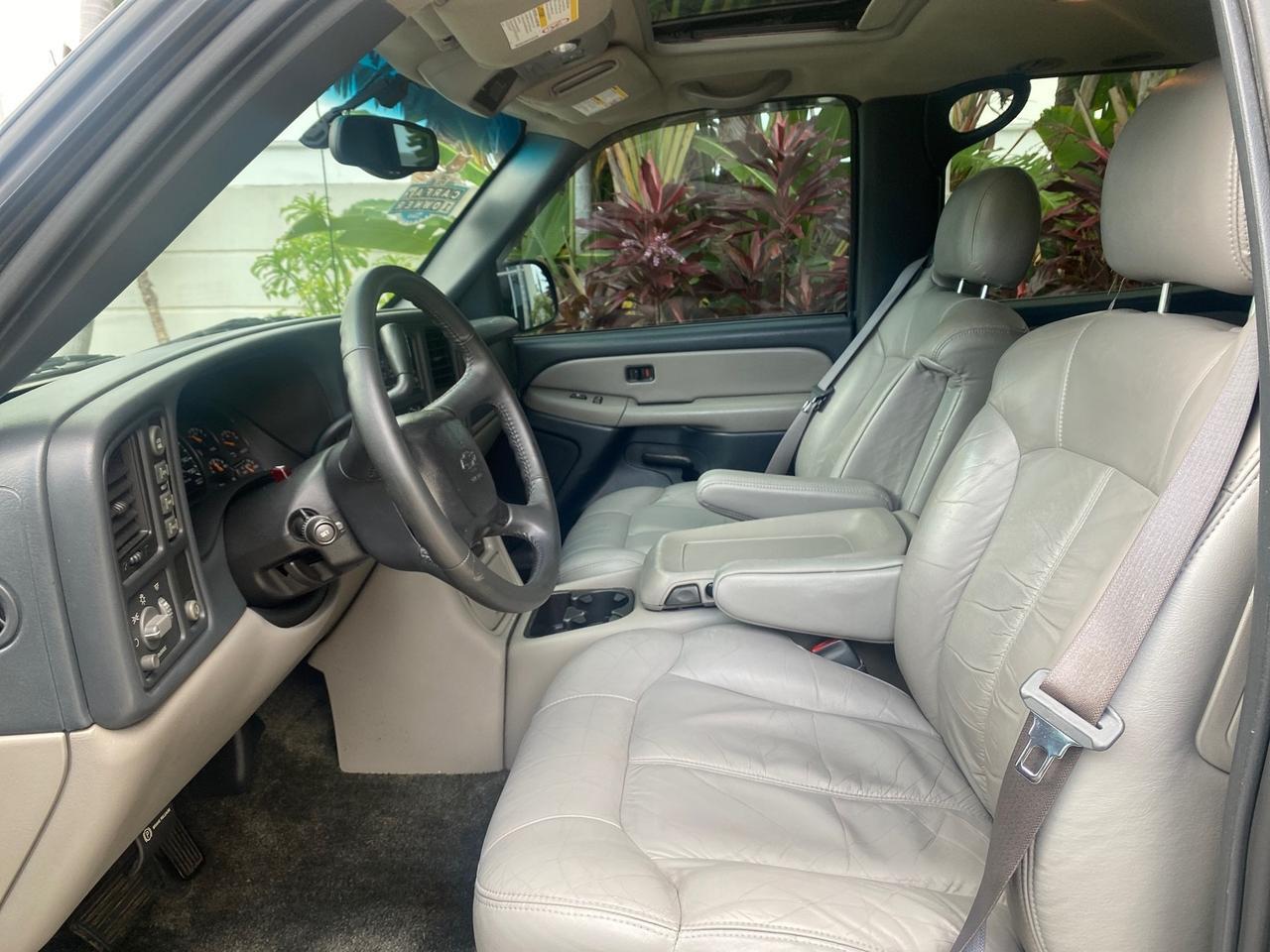 2003 Chevrolet Suburban LS 1 OWNER 4 WHEEL DRIVE Pompano Beach FL