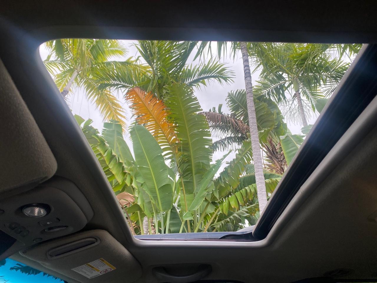 2003 Chevrolet Suburban LS 1 OWNER 4 WHEEL DRIVE Pompano Beach FL