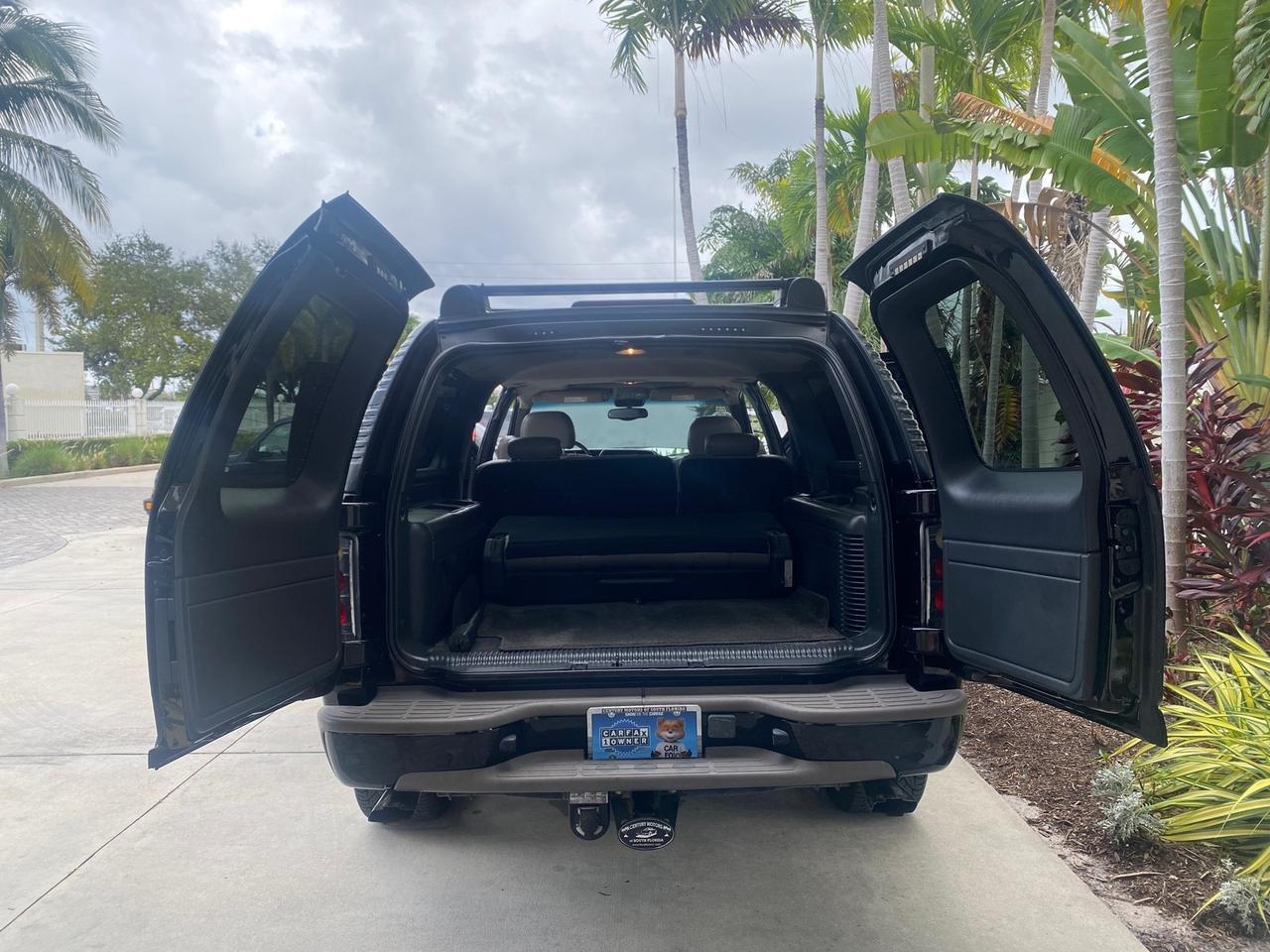 2003 Chevrolet Suburban LS 1 OWNER 4 WHEEL DRIVE Pompano Beach FL