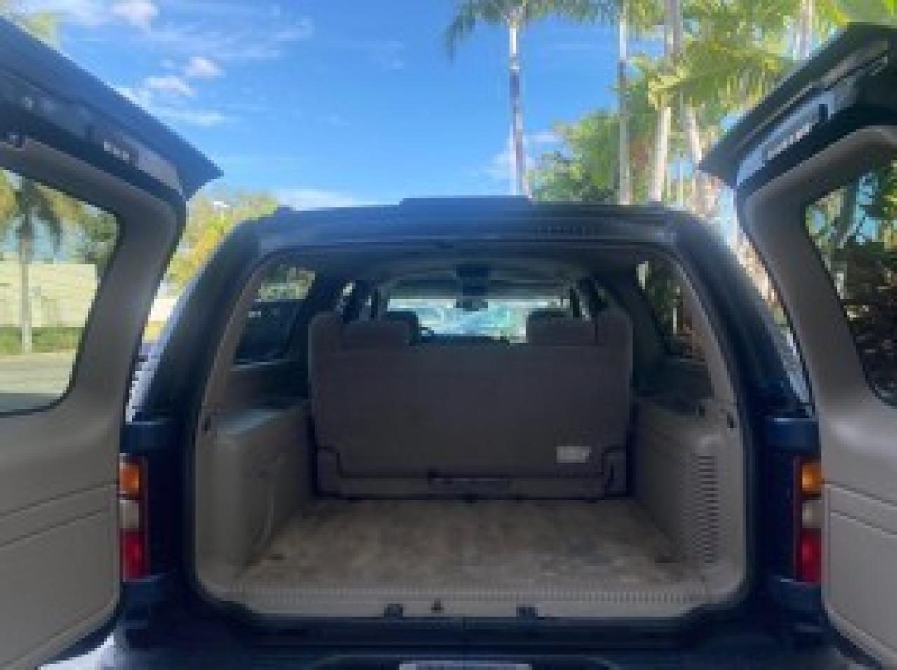 2003 Chevrolet Suburban LT 1 OWNER NO ACCIDENTS Pompano Beach FL