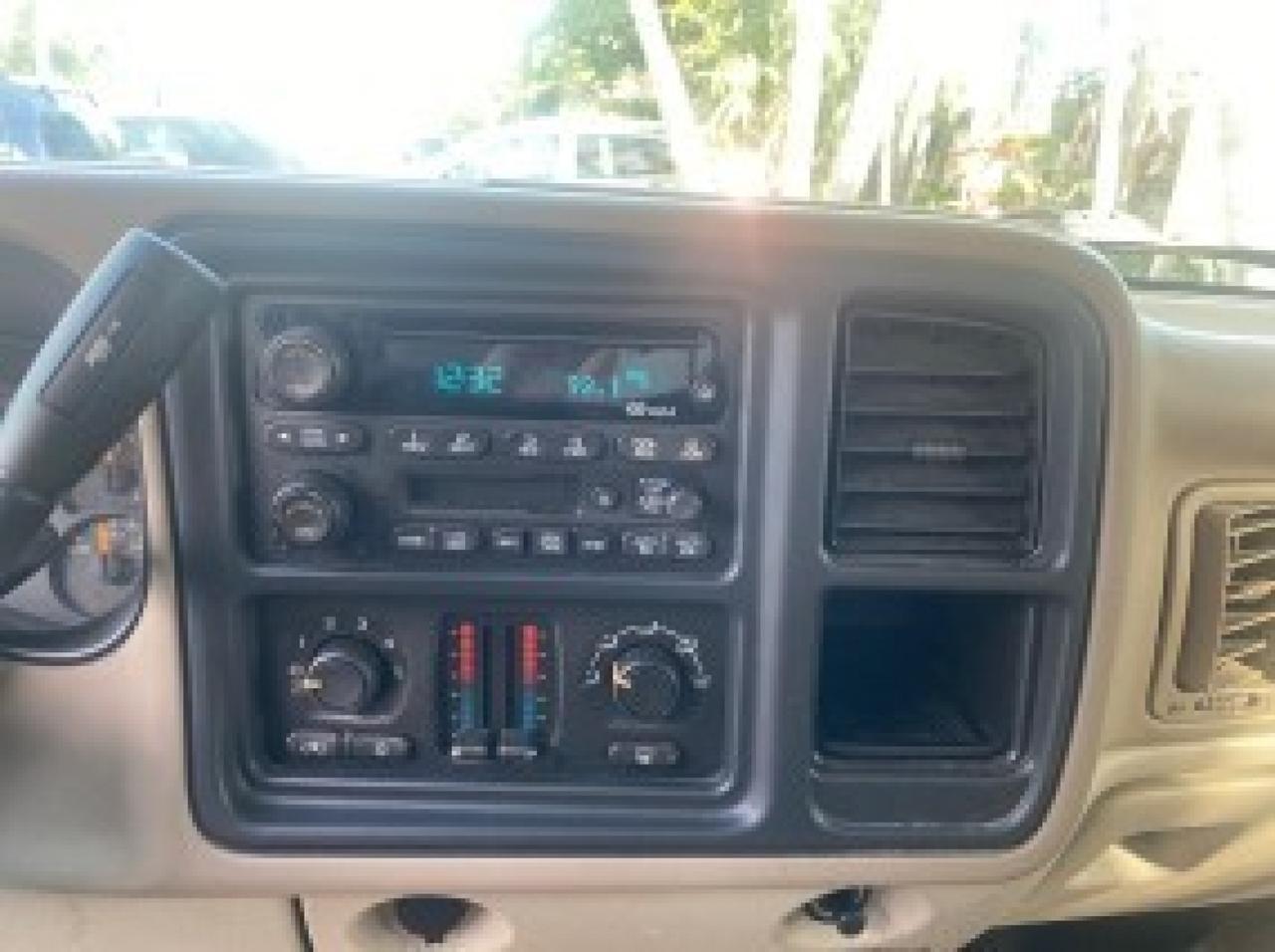 2003 Chevrolet Suburban LT 1 OWNER NO ACCIDENTS Pompano Beach FL