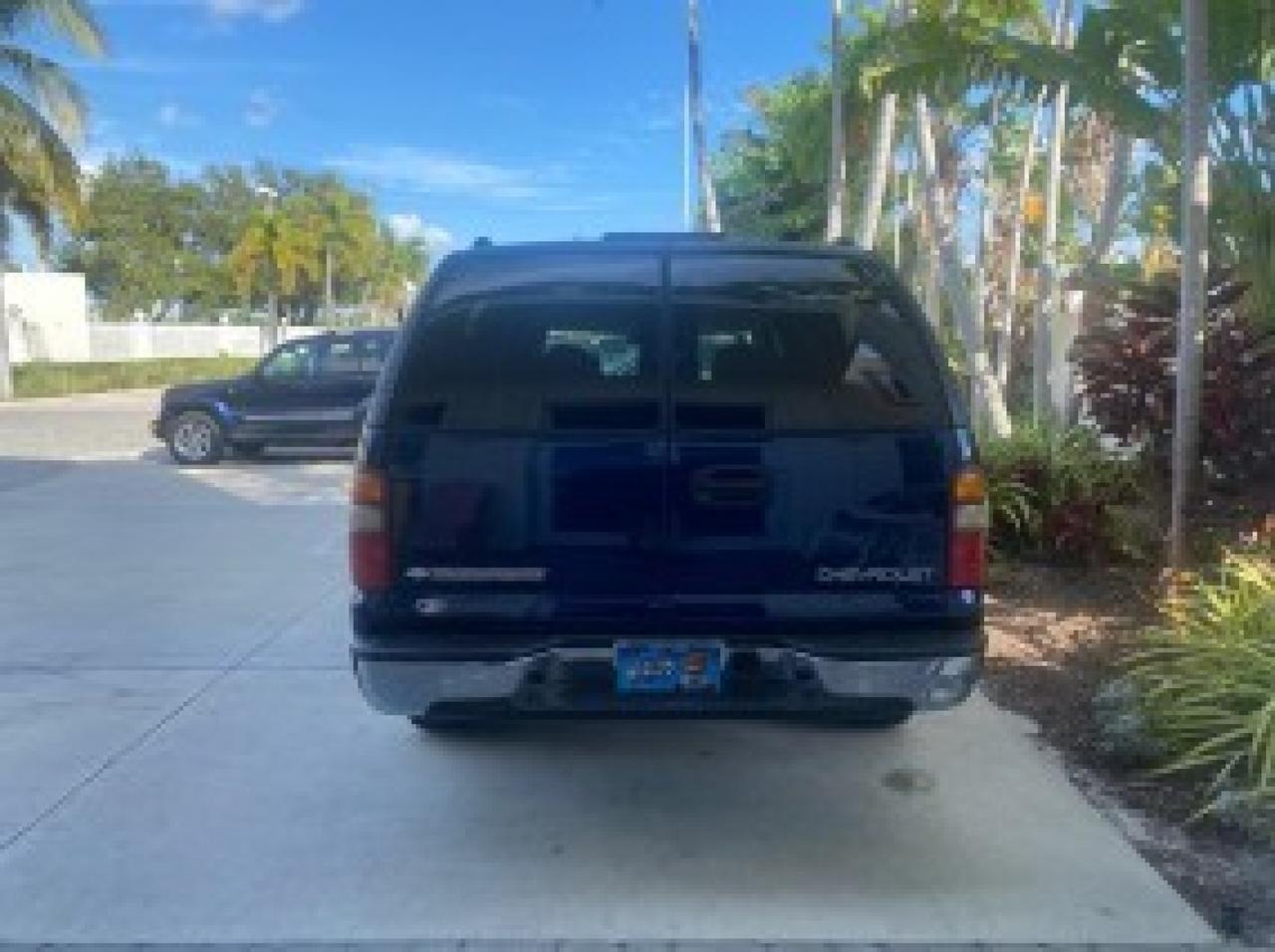 2003 Chevrolet Suburban LT 1 OWNER NO ACCIDENTS Pompano Beach FL