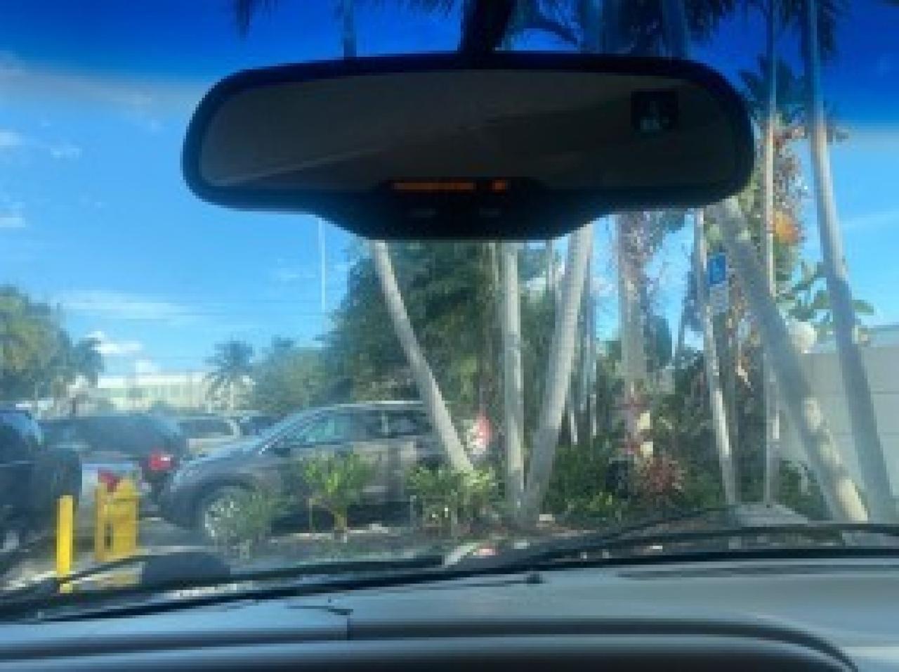 2003 Chevrolet Suburban LT 1 OWNER NO ACCIDENTS Pompano Beach FL