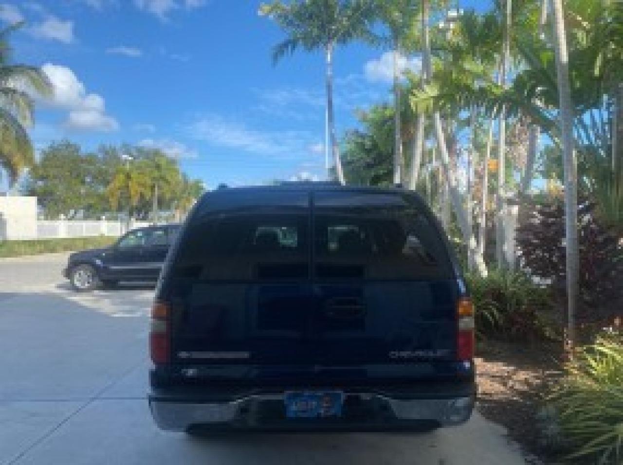 2003 Chevrolet Suburban LT 1 OWNER NO ACCIDENTS Pompano Beach FL