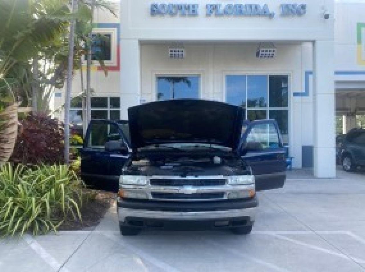 2003 Chevrolet Suburban LT 1 OWNER NO ACCIDENTS Pompano Beach FL