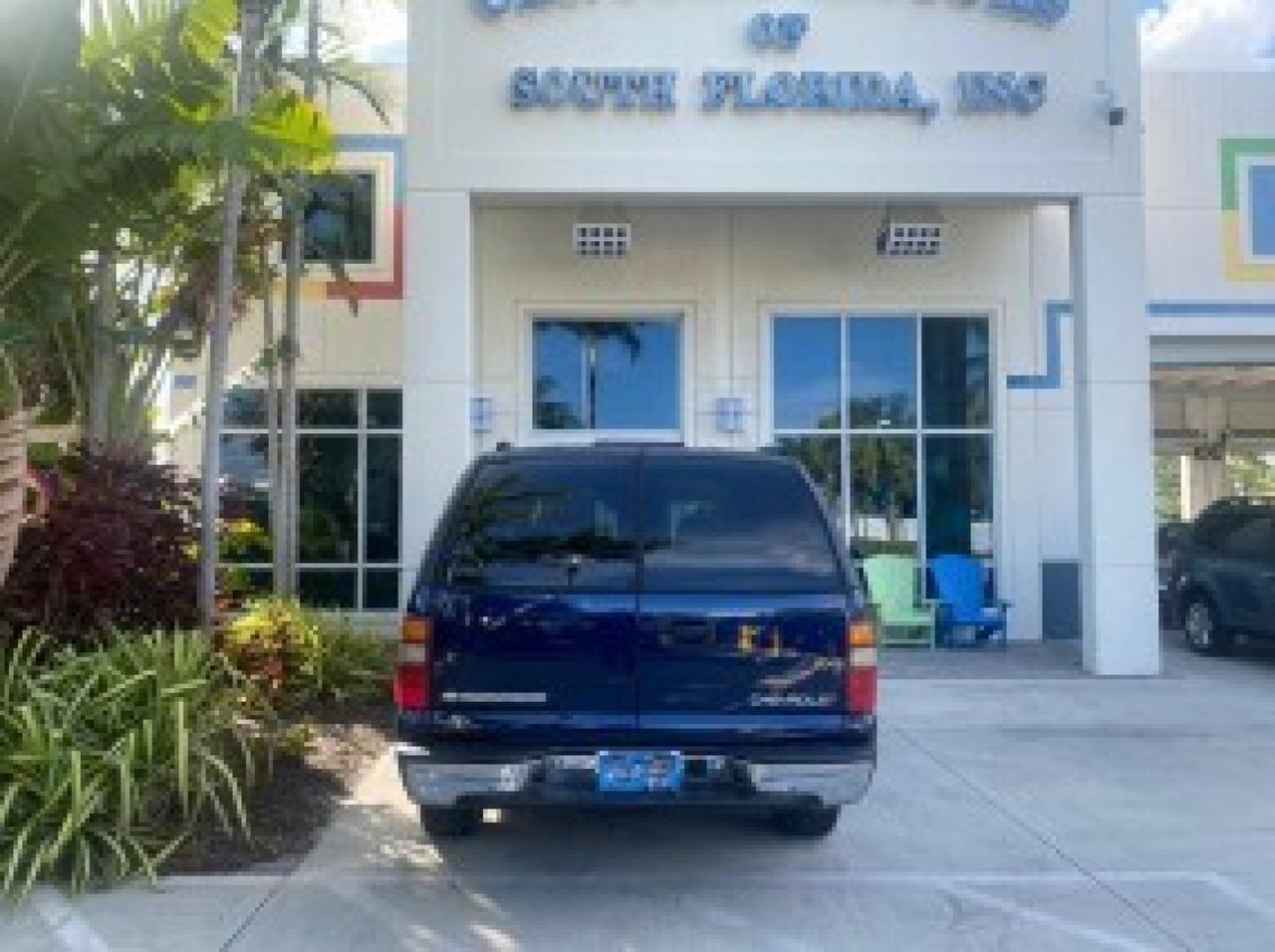 2003 Chevrolet Suburban LT 1 OWNER NO ACCIDENTS Pompano Beach FL