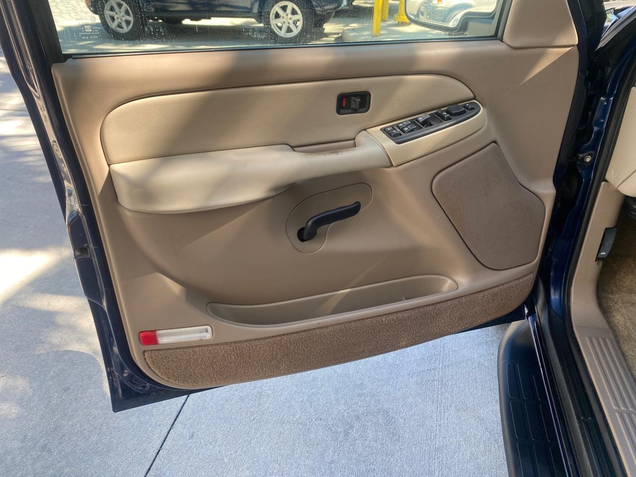 2003 Chevrolet Suburban LT 1 OWNER NO ACCIDENTS Pompano Beach FL