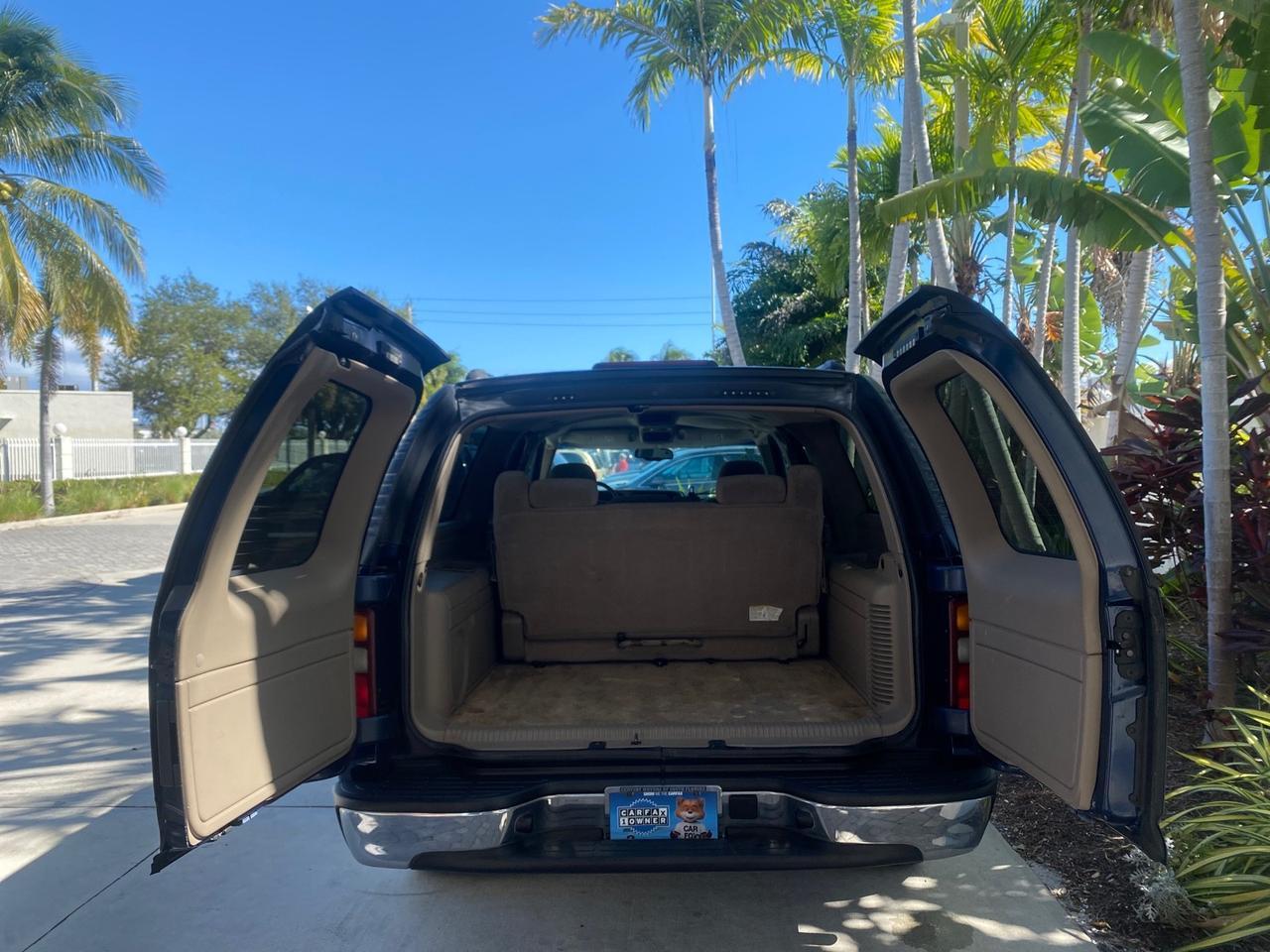2003 Chevrolet Suburban LT 1 OWNER NO ACCIDENTS Pompano Beach FL