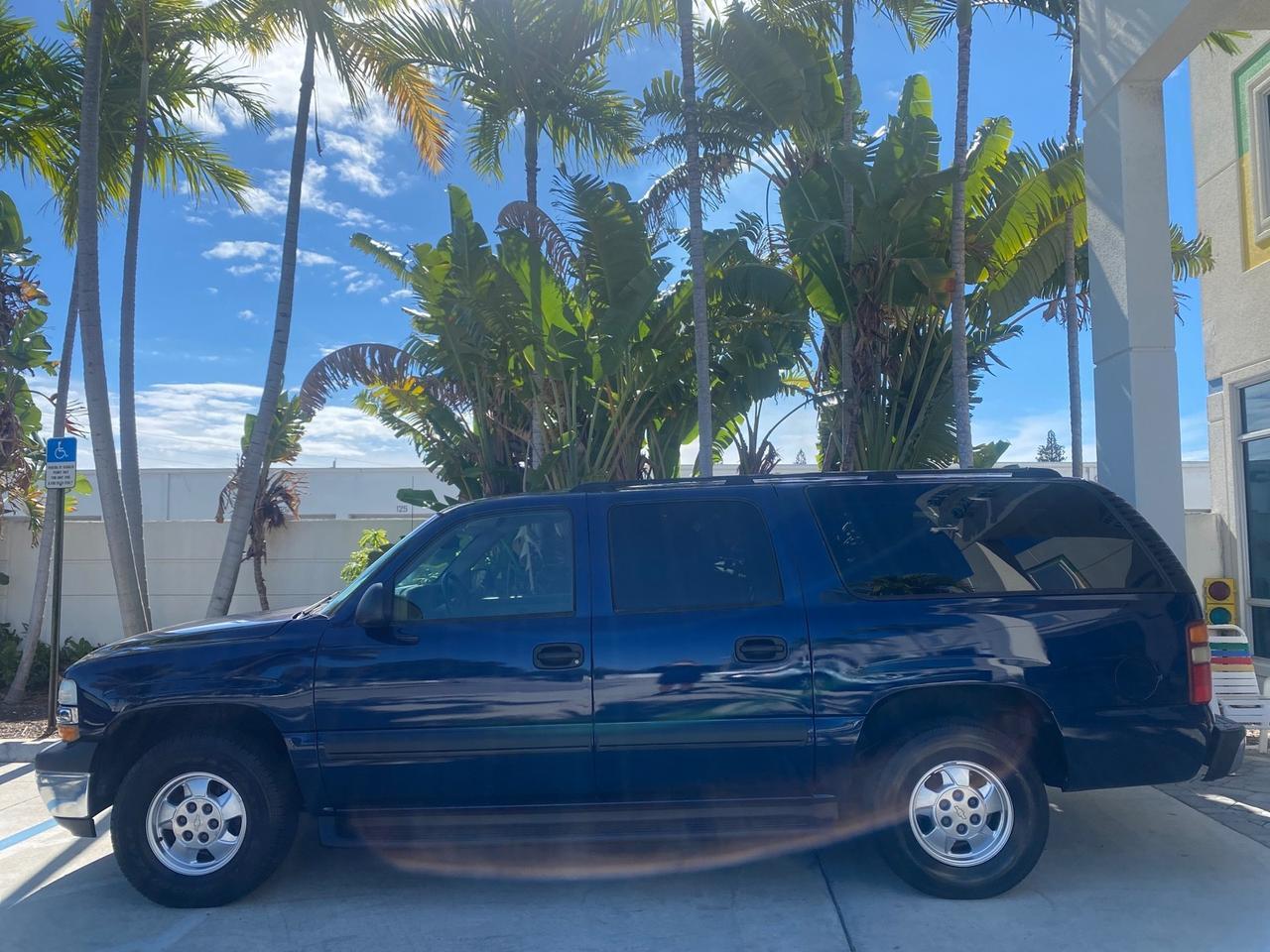 2003 Chevrolet Suburban LT 1 OWNER NO ACCIDENTS Pompano Beach FL