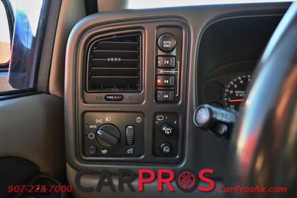 2003 Chevrolet Tahoe LS - 5.3L V8 - 4X4 - Sunroof - Bose Speakers - 3rd Row - Seats 7 - Tow Package Anchorage AK