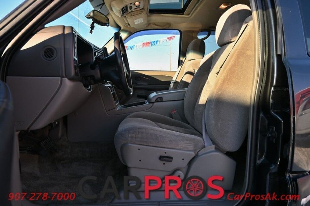 2003 Chevrolet Tahoe LS - 5.3L V8 - 4X4 - Sunroof - Bose Speakers - 3rd Row - Seats 7 - Tow Package Anchorage AK