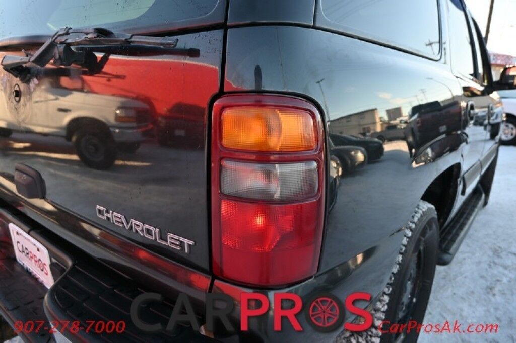 2003 Chevrolet Tahoe LS - 5.3L V8 - 4X4 - Sunroof - Bose Speakers - 3rd Row - Seats 7 - Tow Package Anchorage AK