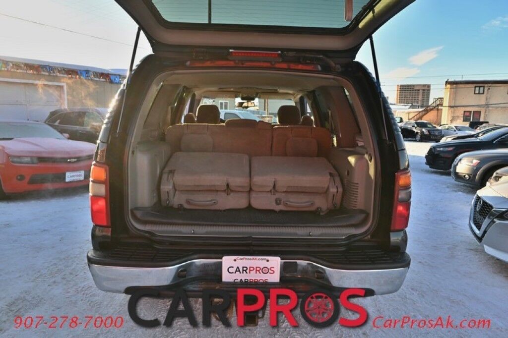 2003 Chevrolet Tahoe LS - 5.3L V8 - 4X4 - Sunroof - Bose Speakers - 3rd Row - Seats 7 - Tow Package Anchorage AK