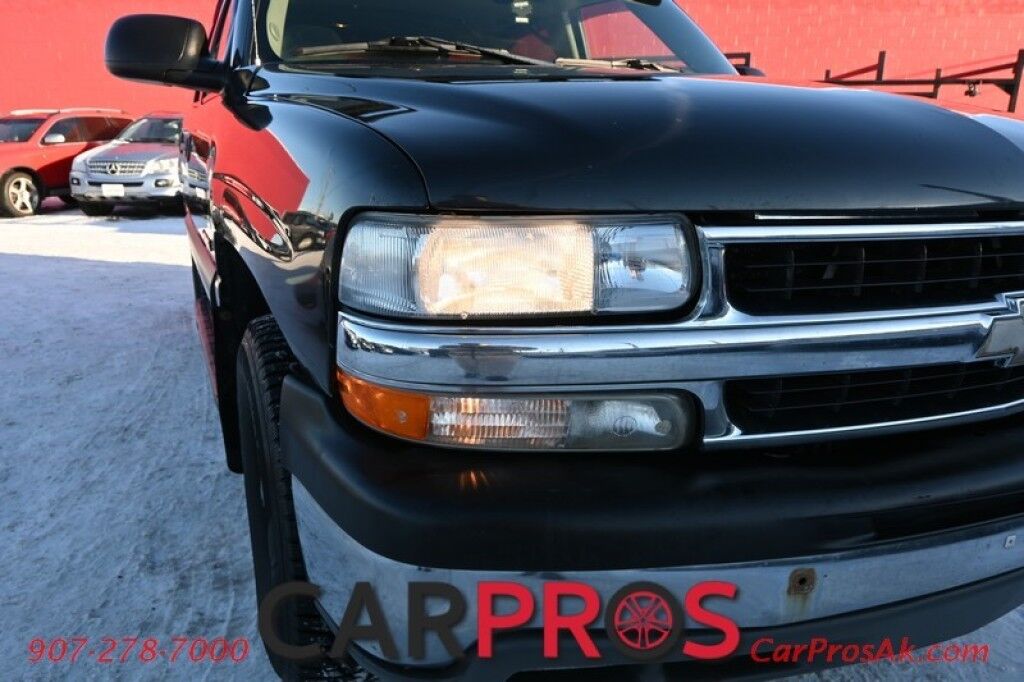 2003 Chevrolet Tahoe LS - 5.3L V8 - 4X4 - Sunroof - Bose Speakers - 3rd Row - Seats 7 - Tow Package Anchorage AK