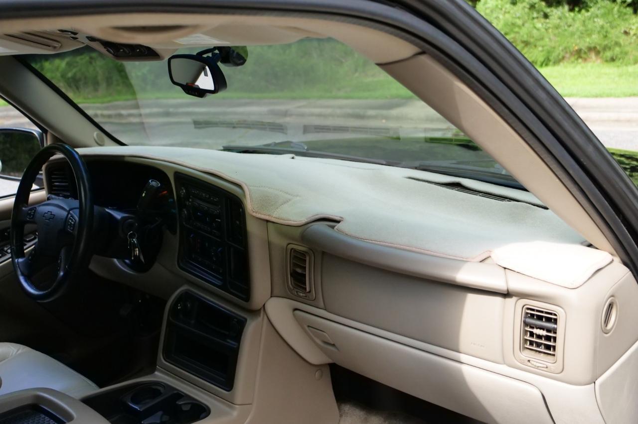 2003 Chevrolet Tahoe LT / 5.3L V8 / Wheel Upgrade / Sunroof / Heated Seats! Lincolnton NC