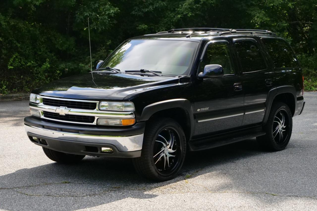 2003 Chevrolet Tahoe LT / 5.3L V8 / Wheel Upgrade / Sunroof / Heated Seats! Lincolnton NC