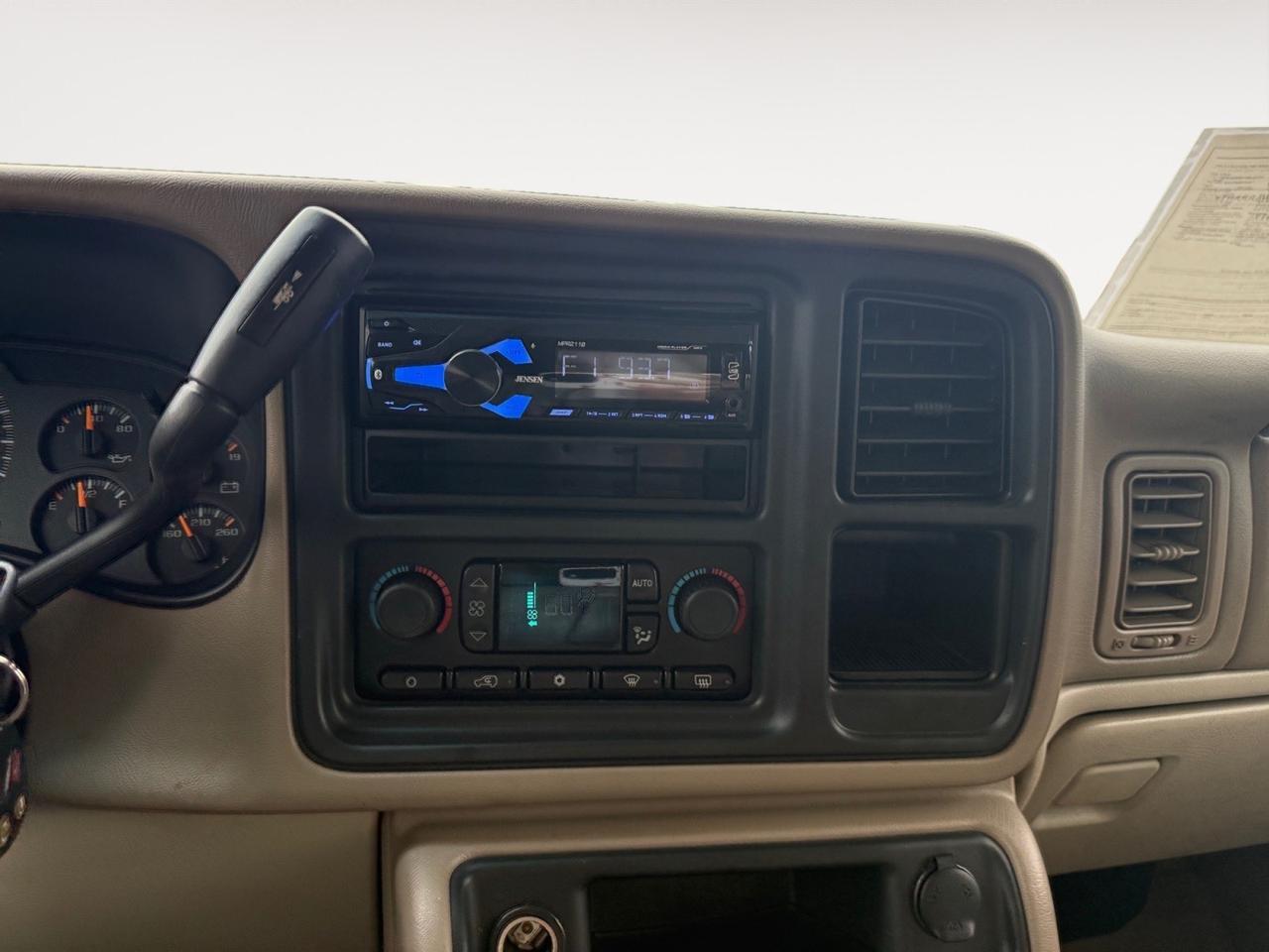 2003 Chevrolet Tahoe LT, HEATED SEATS, CAPTAINS CHAIRS, 3RD ROW, BOSE SPEAKERS, RUNNING BOARDS, TOW PACKAGE, ROOF RACKS, POWER MIRRORS, SUNROOF, UNIVERSAL GARAGE DOOR OPENER, LOW MILES, THIS IS THE PERFECT FAMILY VEHICLE FOR A PERFECT PRICE! Norfolk VA