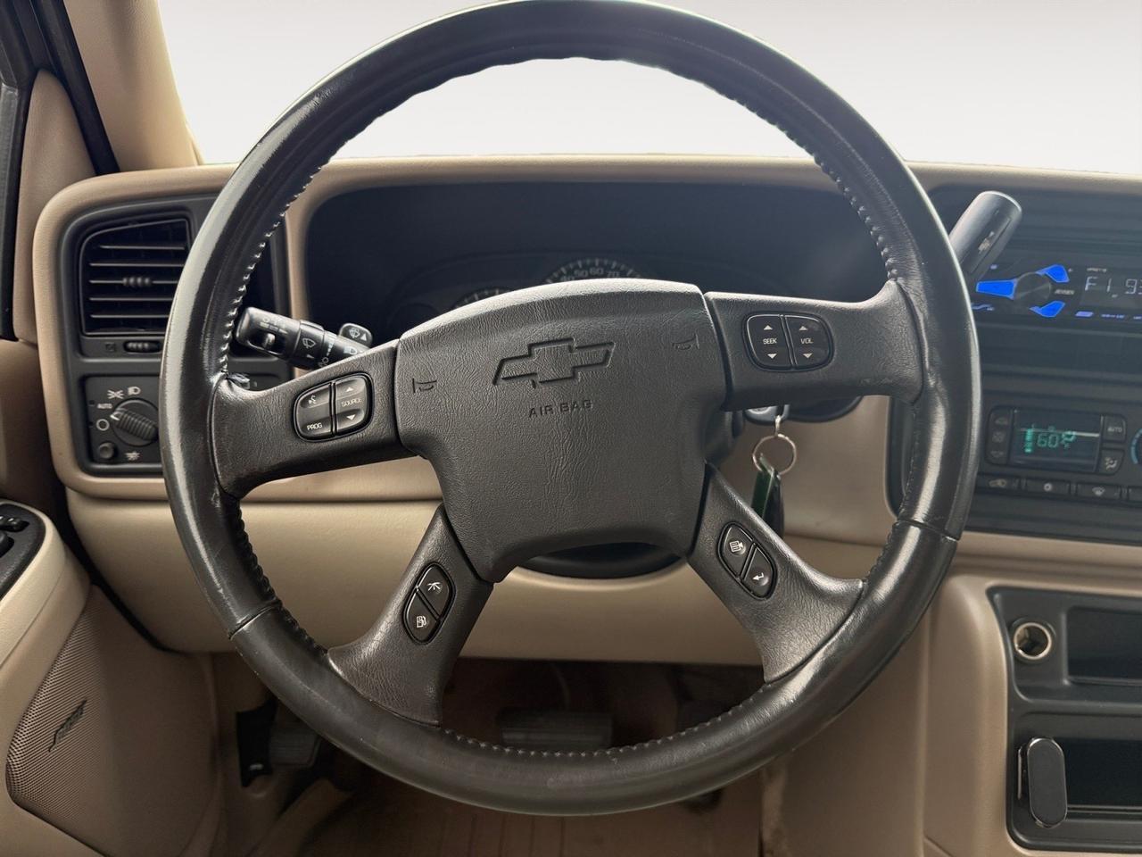 2003 Chevrolet Tahoe LT, HEATED SEATS, CAPTAINS CHAIRS, 3RD ROW, BOSE SPEAKERS, RUNNING BOARDS, TOW PACKAGE, ROOF RACKS, POWER MIRRORS, SUNROOF, UNIVERSAL GARAGE DOOR OPENER, LOW MILES, THIS IS THE PERFECT FAMILY VEHICLE FOR A PERFECT PRICE! Norfolk VA