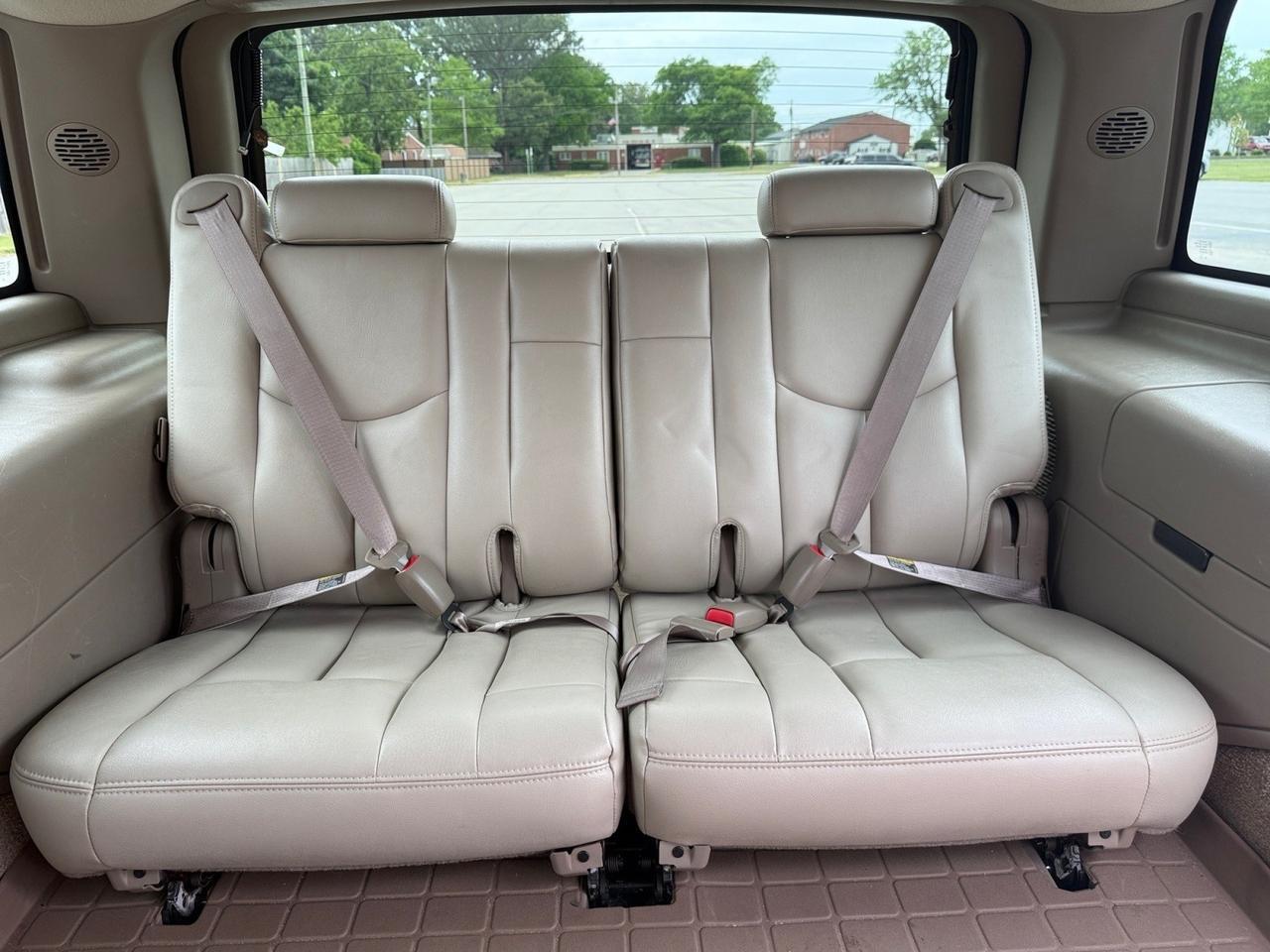 2003 Chevrolet Tahoe LT, HEATED SEATS, CAPTAINS CHAIRS, 3RD ROW, BOSE SPEAKERS, RUNNING BOARDS, TOW PACKAGE, ROOF RACKS, POWER MIRRORS, SUNROOF, UNIVERSAL GARAGE DOOR OPENER, LOW MILES, THIS IS THE PERFECT FAMILY VEHICLE FOR A PERFECT PRICE! Norfolk VA