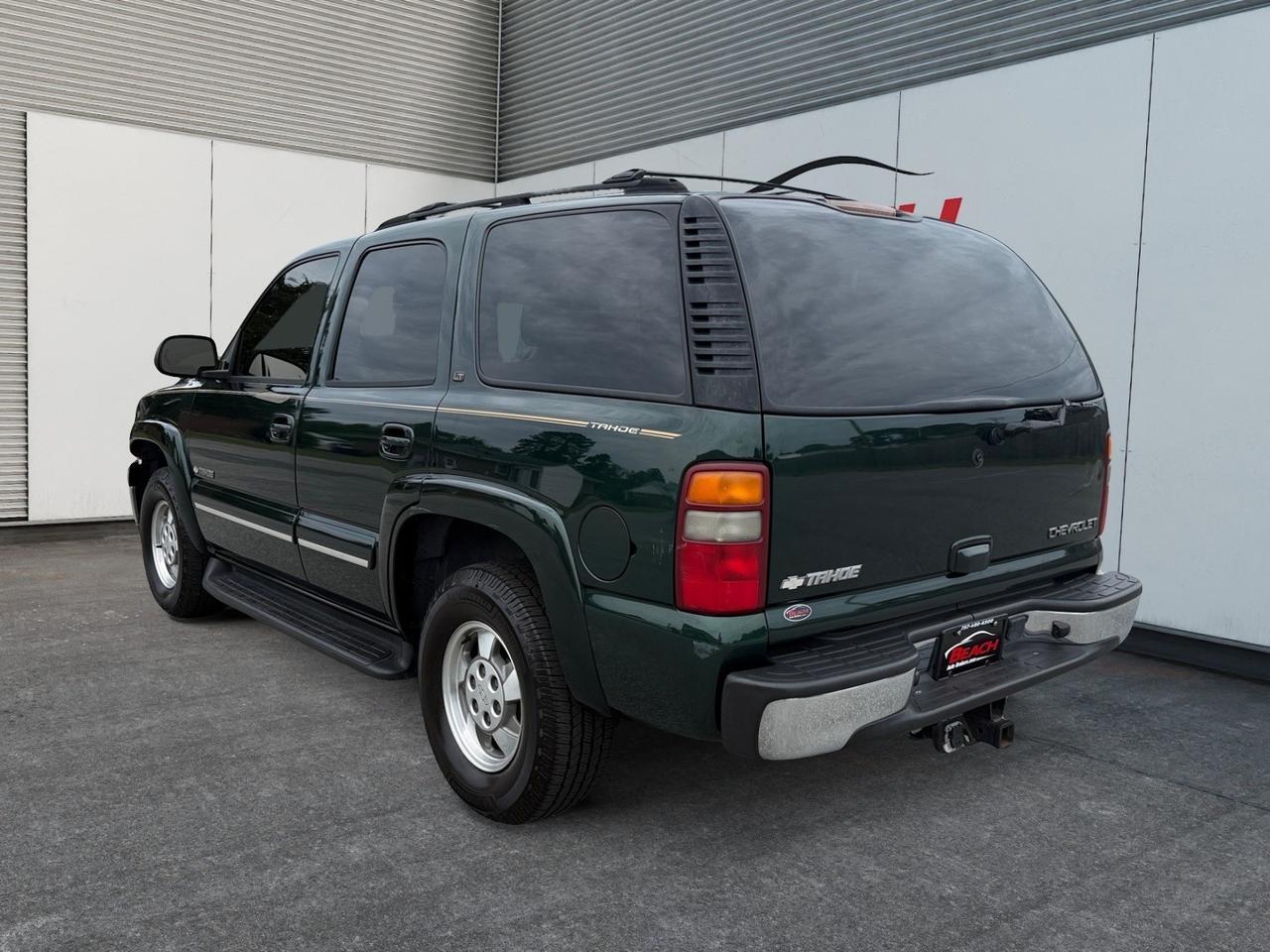 2003 Chevrolet Tahoe LT, HEATED SEATS, CAPTAINS CHAIRS, 3RD ROW, BOSE SPEAKERS, RUNNING BOARDS, TOW PACKAGE, ROOF RACKS, POWER MIRRORS, SUNROOF, UNIVERSAL GARAGE DOOR OPENER, LOW MILES, THIS IS THE PERFECT FAMILY VEHICLE FOR A PERFECT PRICE! Norfolk VA