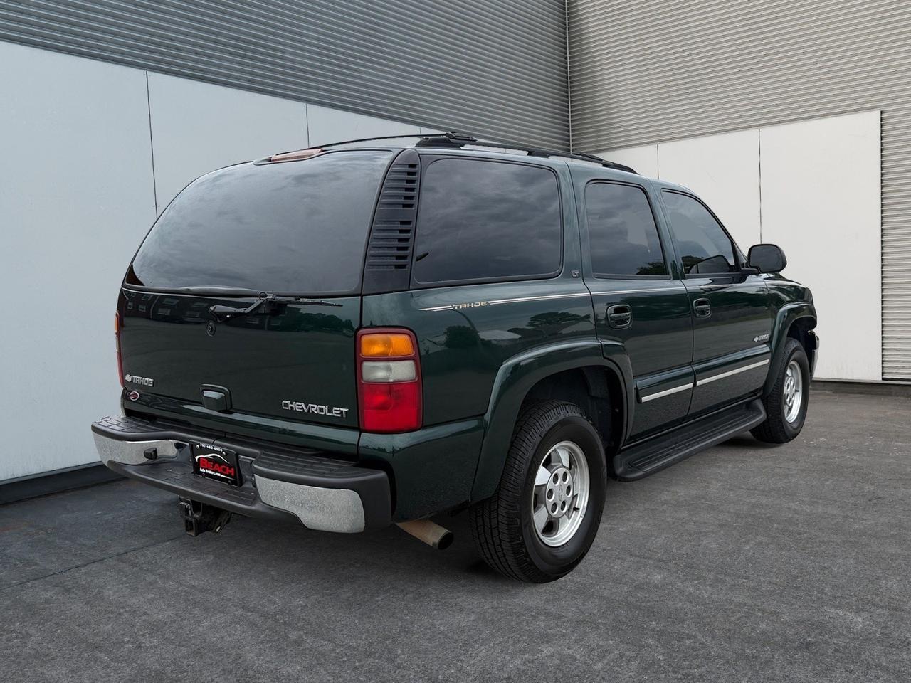 2003 Chevrolet Tahoe LT, HEATED SEATS, CAPTAINS CHAIRS, 3RD ROW, BOSE SPEAKERS, RUNNING BOARDS, TOW PACKAGE, ROOF RACKS, POWER MIRRORS, SUNROOF, UNIVERSAL GARAGE DOOR OPENER, LOW MILES, THIS IS THE PERFECT FAMILY VEHICLE FOR A PERFECT PRICE! Norfolk VA