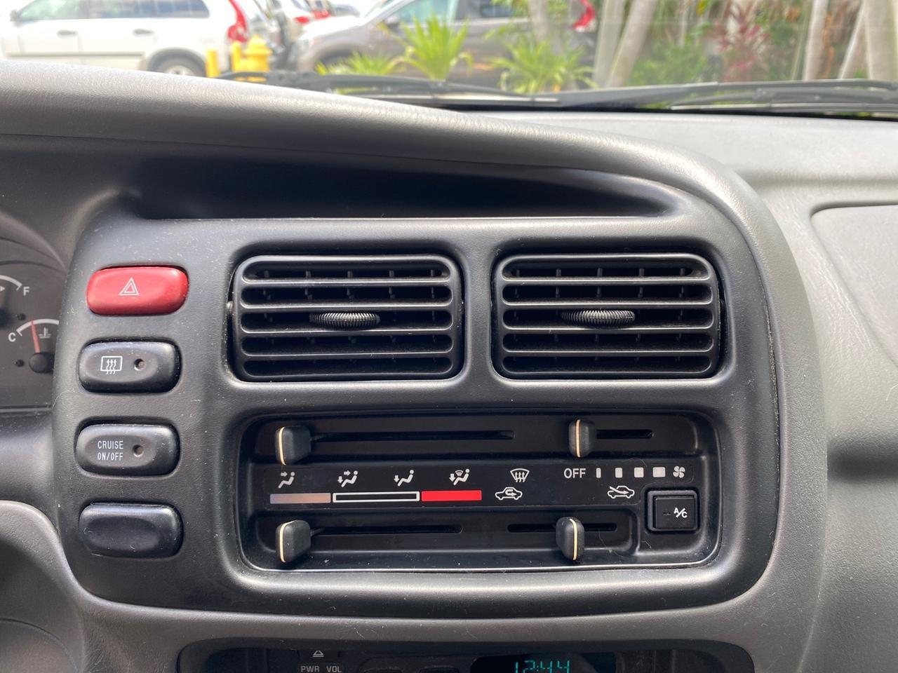 2003 Chevrolet Tracker LT LOW MILES 45,920 1 OWNER Pompano Beach FL