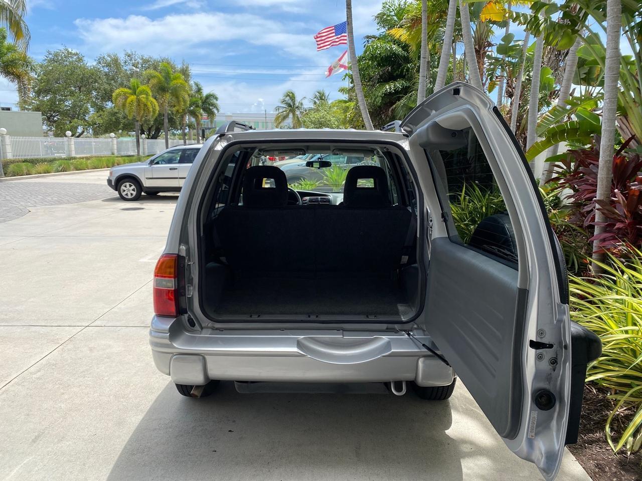 2003 Chevrolet Tracker LT LOW MILES 45,920 1 OWNER Pompano Beach FL